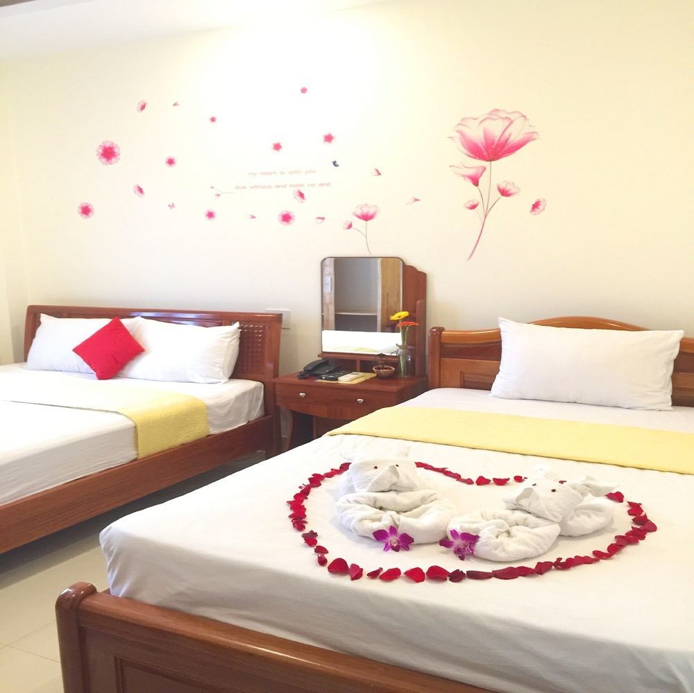 Victori Hotel Danang Exterior photo